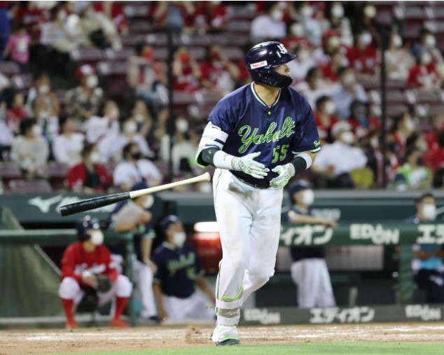 村上28号2ラン出典日刊スポーツ撮影・加藤孝規