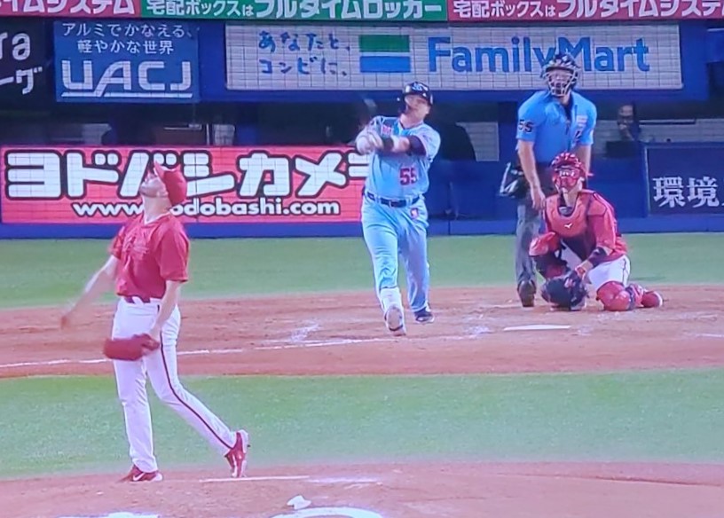 村上2打席連続となる19号2ラン20240726